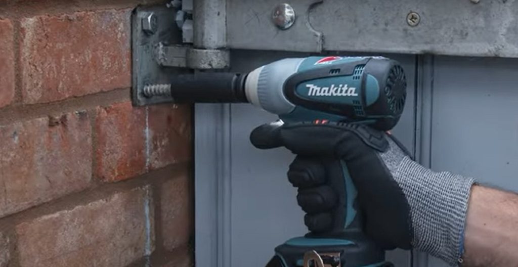 When not to use an impact wrench?