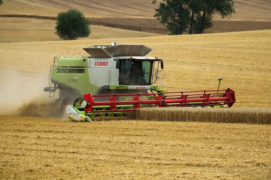 combine harvester, harvest, grain, agriculture, grain field, nourishment, combine harvester, combine harvester, combine harvester, combine harvester, combine harvester-4401822.jpg